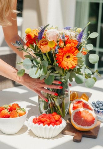 BloomsyBox background image