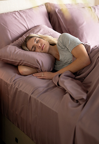 Nest Bedding  background image